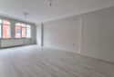 KLASS EMLAKTAN MÜFTÜLÜK CADDESİ ÜZERİNDE 2+1 KİRALIK DAİRE
